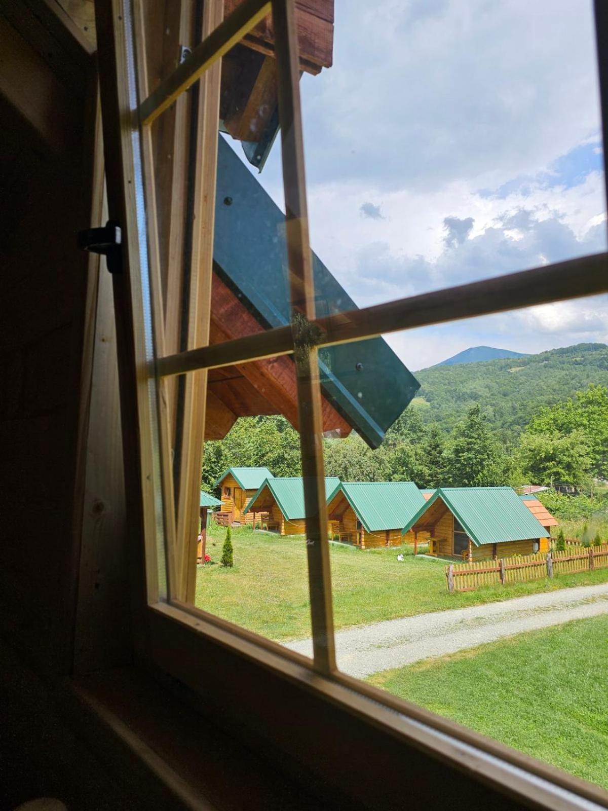 Konaci Oceva Zemlja Bungalovi Konaci Oceva Zemlja Vikendica Mojkovac Exterior foto